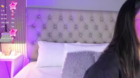 Luna  online show from March 2026 11:35:01 AM