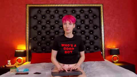 Snapshot of lunadevill chatting on February 2026 08:23:01 PM Luna Devil online show from February 2026 08:23:01 PM