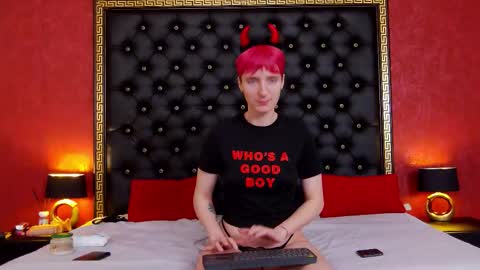 Snapshot of lunadevill chatting on February 2026 08:48:02 PM Luna Devil online show from February 2026 08:48:02 PM