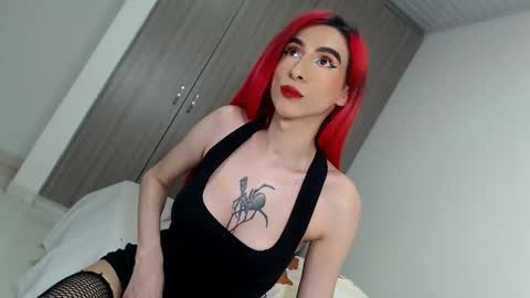 Snapshot of lunahot05xxx chatting on January 2025 11:43:01 PM LUNA online show from January 2025 11:43:01 PM