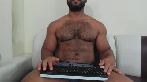 Luna online show from April 2026 02:10:01 PM