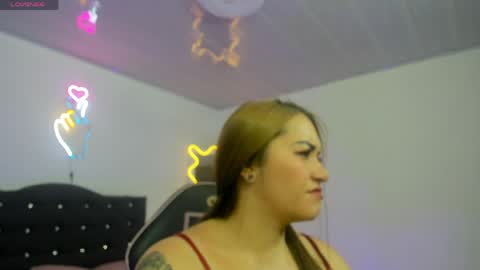 Snapshot of lunakitty_tay chatting on May 2026 11:41:02 AM LUNA KITTY online show from May 2026 11:41:02 AM