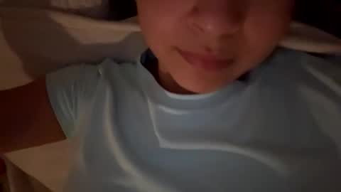 lunaloopzz online show from April 2026 03:38:01 AM