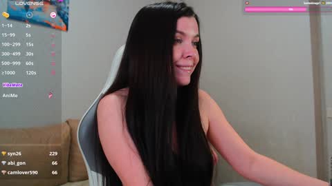 Snapshot of lunalovesuu chatting on December 2024 12:19:02 AM Luna online show from December 2024 12:19:02 AM