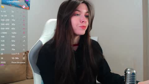 Snapshot of lunalovesuu chatting on February 2025 07:59:02 AM Luna online show from February 2025 07:59:02 AM