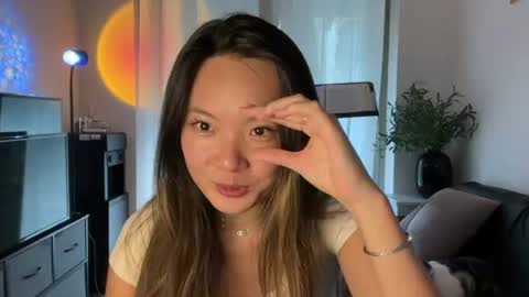 Luna online show from June 2026 08:34:02 AM