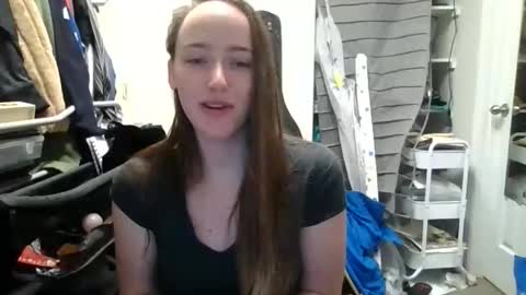 Snapshot of lunapixie2020 chatting on April 2026 04:48:02 AM lunapixie2020 online show from April 2026 04:48:02 AM