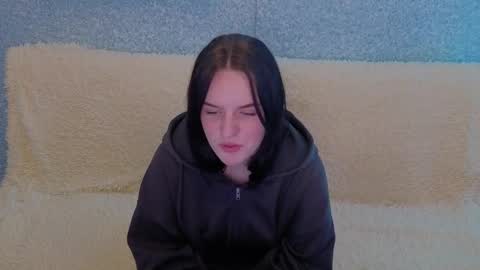 Snapshot of lunariaas chatting on March 2026 11:27:01 AM Valeria online show from March 2026 11:27:01 AM