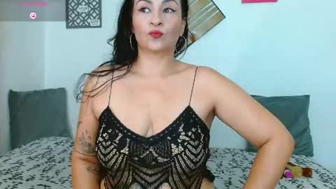 Snapshot of lunarouse__ chatting on May 2026 06:10:02 AM Luna online show from May 2026 06:10:02 AM