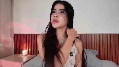 Snapshot of lunarousse_ chatting on July 2026 03:12:01 AM Luna Rousse online show from July 2026 03:12:01 AM