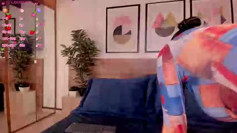 Luna Ruso  online show from February 2026 07:52:01 PM