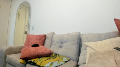 lunascarlet029 online show from February 2026 03:18:01 AM