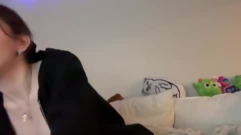 Snapshot of lunasnows chatting on February 2026 02:57:01 PM lunasnow online show from February 2026 02:57:01 PM