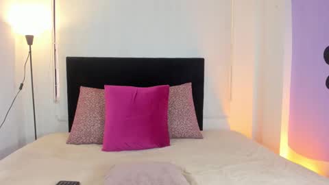 lunavelvet7 online show from January 2026 06:57:02 PM