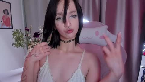 Snapshot of lunavogue chatting on May 2026 03:13:02 AM call me a pose striker online show from May 2026 03:13:02 AM