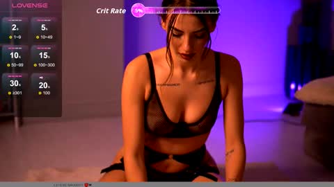 Luna online show from November 2025 09:06:01 PM