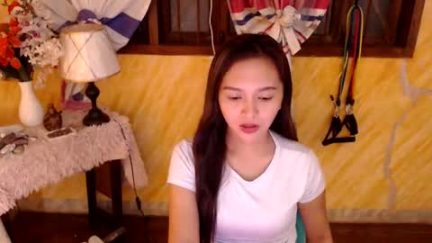 lunawinks_ online show from March 2026 05:01:02 PM