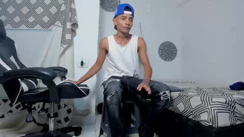 lunay_bigcock420 online show from October 2025 09:50:02 AM