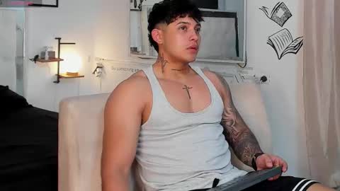 Lunay online show from January 2026 12:35:01 AM