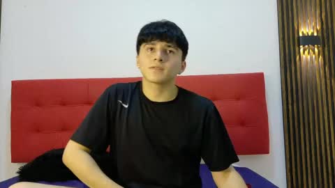 Snapshot of lunaydream chatting on April 2026 05:30:01 PM lunaydream online show from April 2026 05:30:01 PM