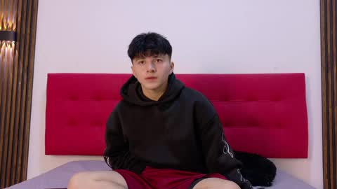 Snapshot of lunaydream chatting on May 2026 11:15:01 AM lunaydream online show from May 2026 11:15:01 AM