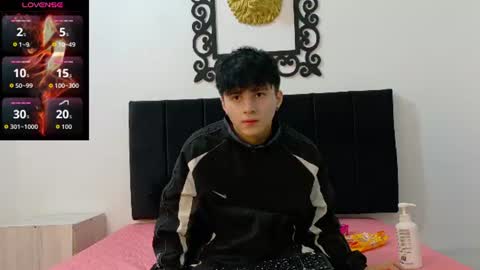 lunaydream online show from June 2026 12:25:02 PM
