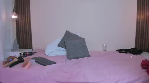 Snapshot of lunna_boobs20 chatting on July 2026 07:23:02 AM lunna_boobs20 online show from July 2026 07:23:02 AM