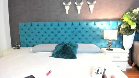 Snapshot of lunnamoretti chatting on June 2026 02:41:01 PM Luna online show from June 2026 02:41:01 PM