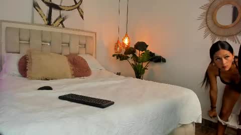lupe and ostin online show from July 2026 01:07:01 AM