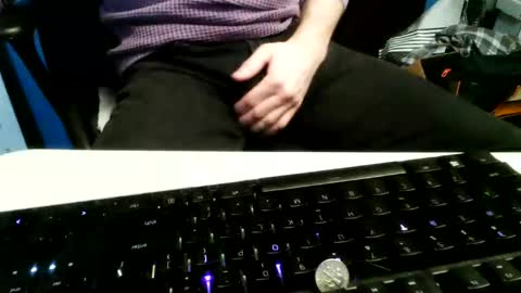 lurkin4alivin online show from November 2025 12:54:01 AM