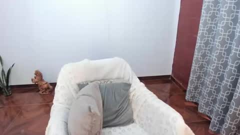 PAULINA online show from October 2025 07:41:01 PM