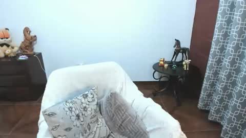 PAULINA online show from April 2026 06:44:02 PM