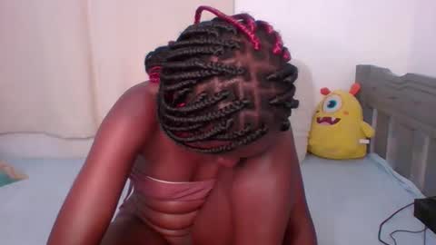 luscious online show from December 2025 02:35:02 PM