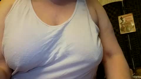 Snapshot of lusciouslibra82 chatting on December 2024 10:01:02 AM .Clarissa. Follow me on Instagram miss buns online show from December 2024 10:01:02 AM
