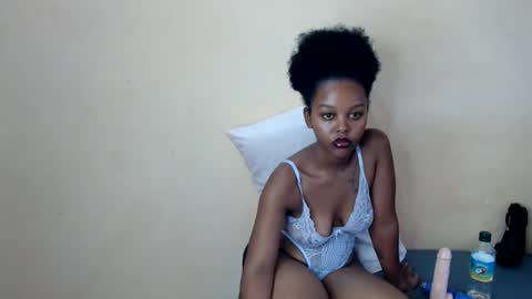 Snapshot of lush_goddess chatting on June 2026 08:12:02 AM shan online show from June 2026 08:12:02 AM