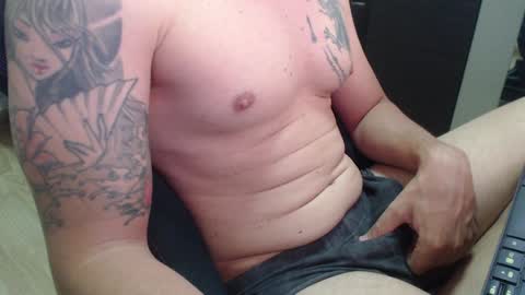 Snapshot of lushboy90 chatting on January 2025 09:26:01 AM lushboy90 online show from January 2025 09:26:01 AM