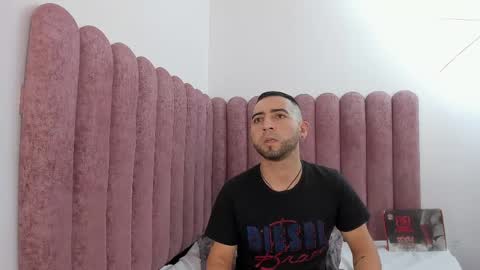 Snapshot of lushian_luna chatting on May 2026 04:55:02 PM Lushian And Luna online show from May 2026 04:55:02 PM