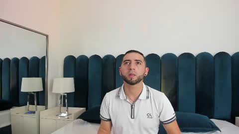 Snapshot of lushian_luna chatting on June 2026 05:11:02 PM Lushian And Luna online show from June 2026 05:11:02 PM