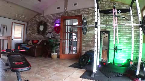 SHOWS ALL MONDAY WEDNESDAYFRIDAYSATURDAY  IN THE MORNING online show from November 2025 03:33:01 PM