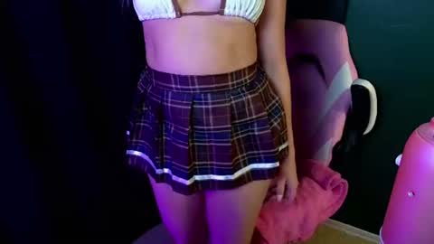 Snapshot of lushlolly chatting on June 2026 04:04:02 AM lushlolly online show from June 2026 04:04:02 AM