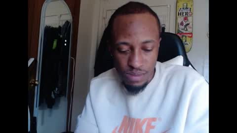 Snapshot of lust_j chatting on June 2026 09:26:02 PM LUST online show from June 2026 09:26:02 PM