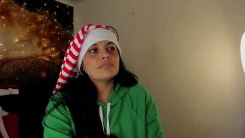 Snapshot of lust_mom chatting on December 2024 03:42:02 PM Angela 3 online show from December 2024 03:42:02 PM