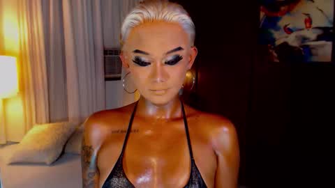 Snapshot of lustfulltrans chatting on May 2026 07:24:02 AM AdriannaFowks online show from May 2026 07:24:02 AM