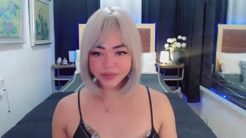 Snapshot of lustfuloffendertrina chatting on January 2025 08:10:02 AM Trina online show from January 2025 08:10:02 AM