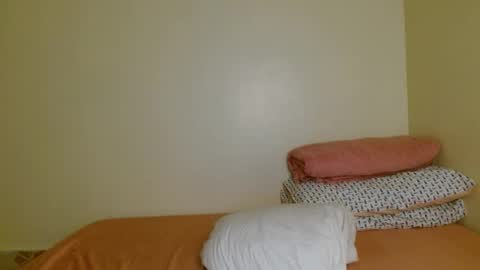 Snapshot of lustrouschoco chatting on March 2026 01:40:02 AM lustrous-choco online show from March 2026 01:40:02 AM