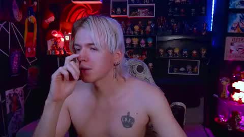 lustymatt online show from September 2025 02:05:01 AM