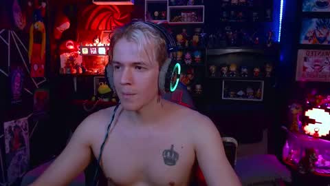 lustymatt online show from October 2025 12:50:02 AM