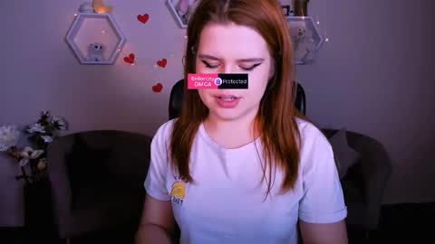 Snapshot of lusy_puff chatting on February 2025 11:26:02 PM lusy_puff online show from February 2025 11:26:02 PM