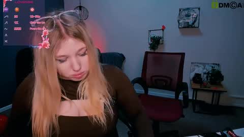 Snapshot of lusy_puff chatting on March 2025 05:57:02 AM lusy_puff online show from March 2025 05:57:02 AM