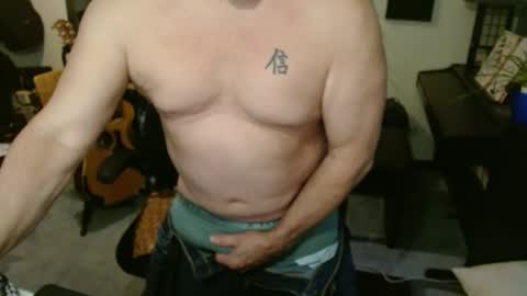 luv2tasteu67 online show from November 2025 12:21:01 AM